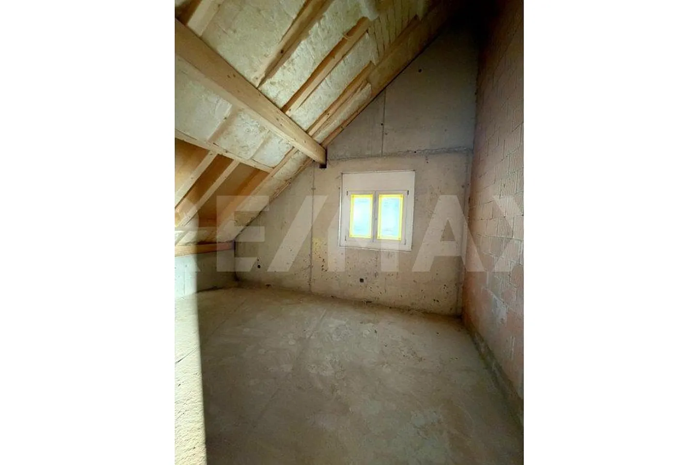 Exklusive Dachwohnung in Kirchdorf AG - Foto 7 von 13