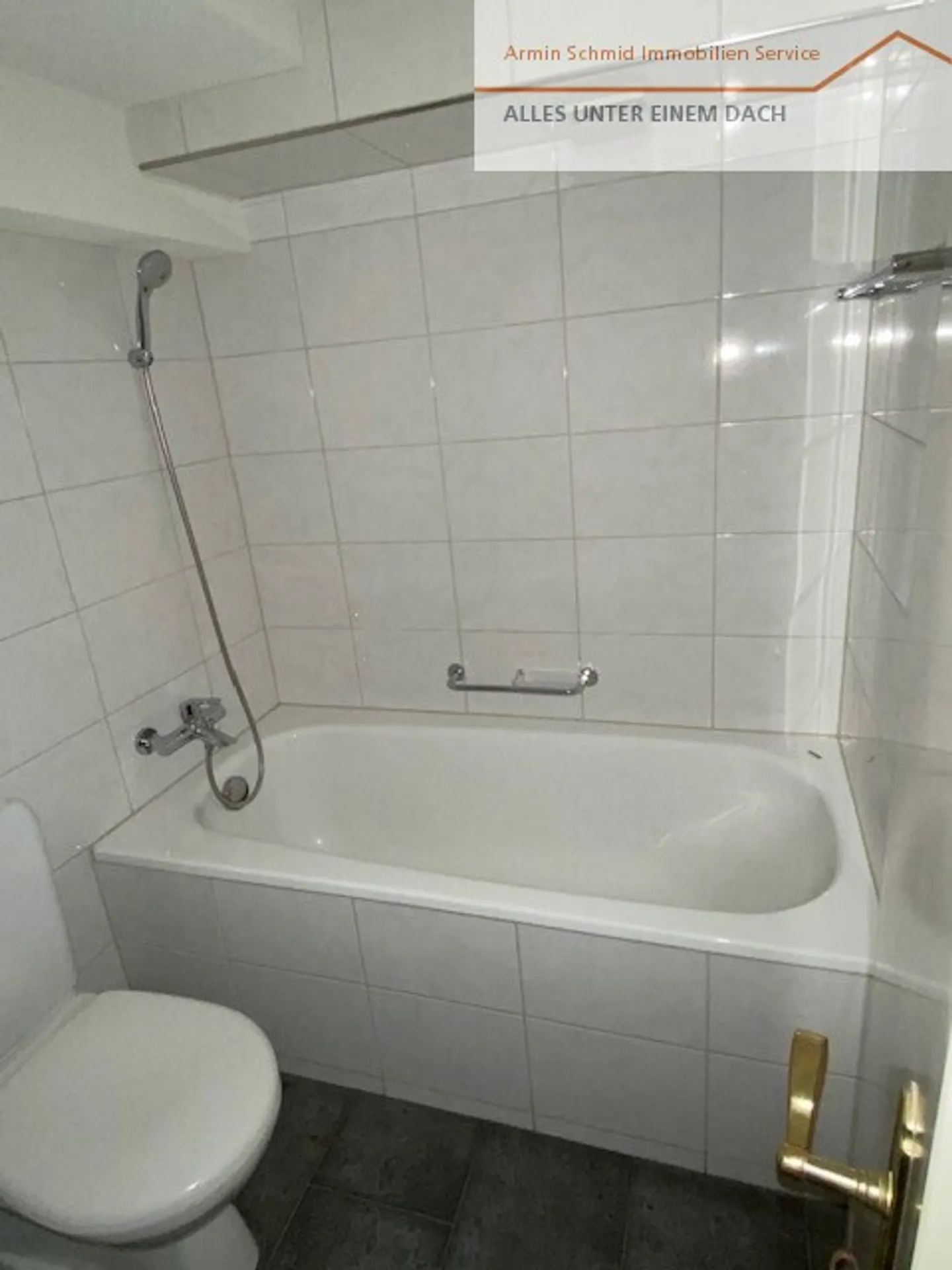 Charming Maisonette with Garden - Photo 10 of 17