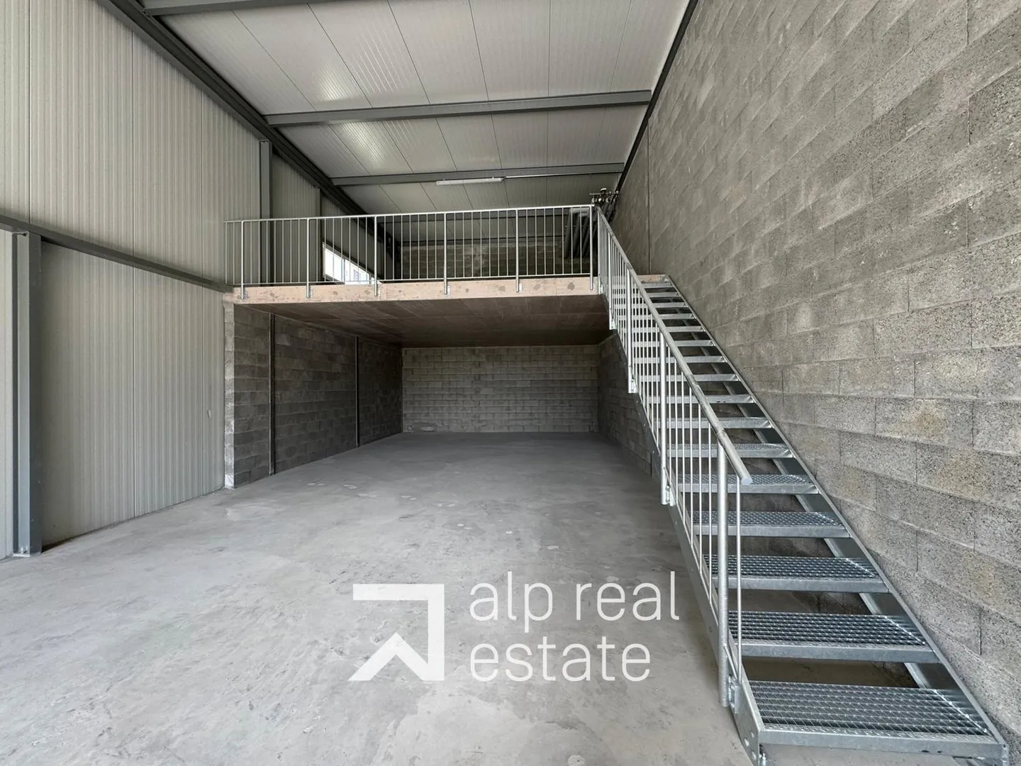 Modular Space of 124m² - Flexibility & Strategic Accessibility A9 - Photo 1 of 6