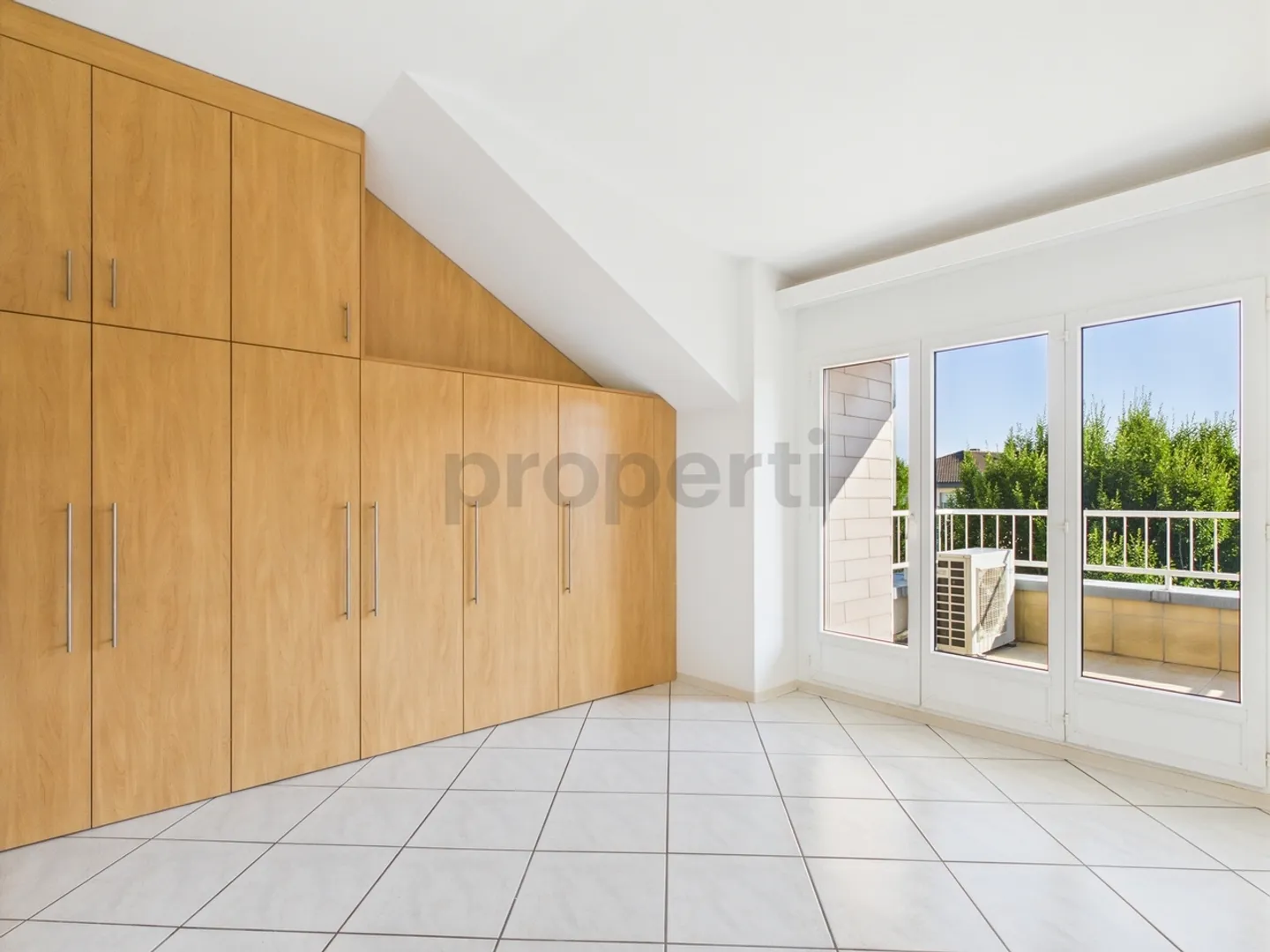 Magnificent attic apartment in St-Aubin-Sauges with 3 rooms - Photo 7 of 13