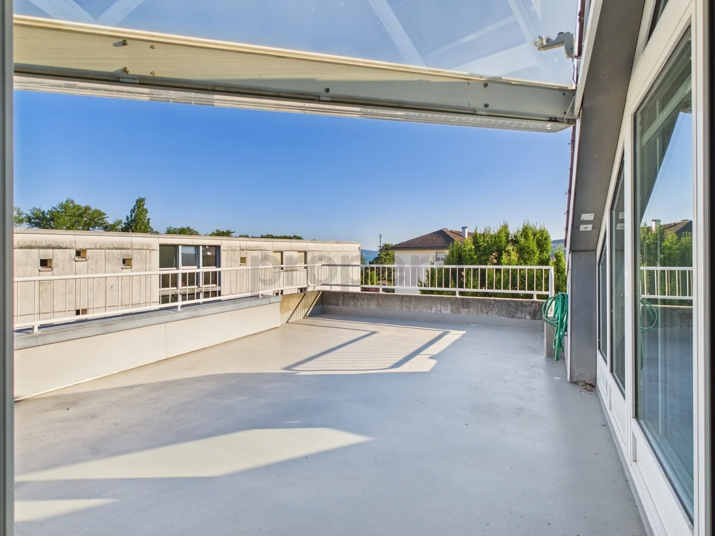 Magnificent attic apartment in St-Aubin-Sauges with 3 rooms - Photo 11 of 13