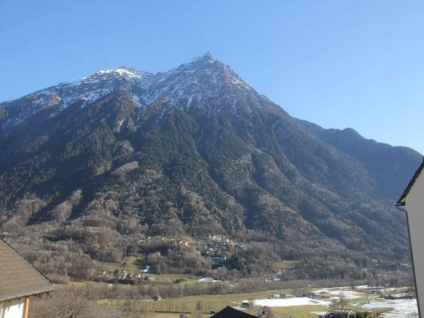 Grande maison de village avec jardin - Photo 21 sur 25