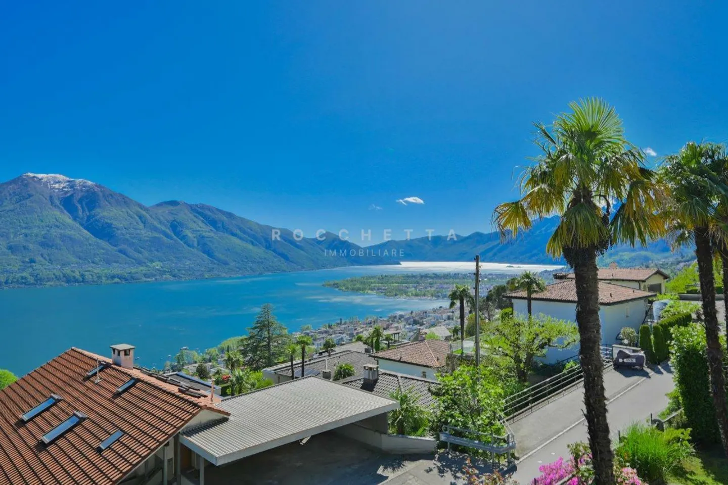 Villa Bifamiliare con fantastica vista sul Lago Maggiore - Foto 8 di 15