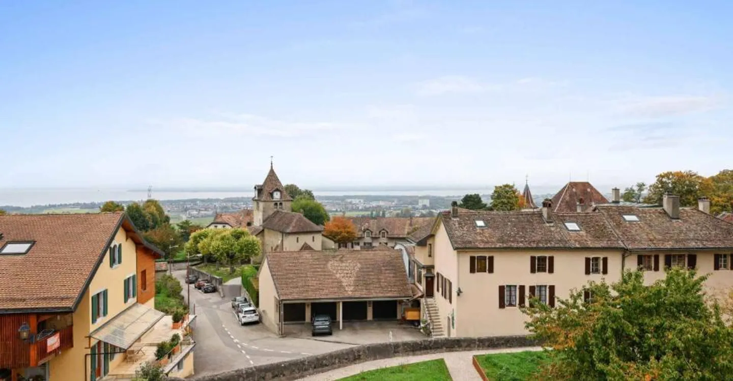Außergewöhnliches Penthouse mit atemberaubendem Blick auf den Genfersee - Foto 2 von 12