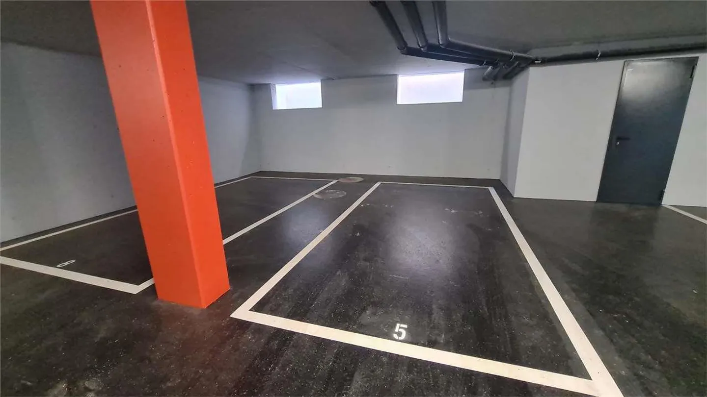 CHIASSO: NUOVO ELEGANTE 2.5 LOC CON AMPIO GIARDINO - Foto 12 di 12