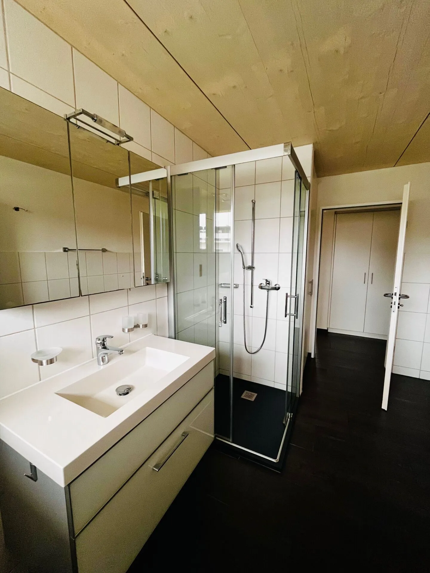 Charmante Wohnung mit Terrasse - Foto 10 von 13