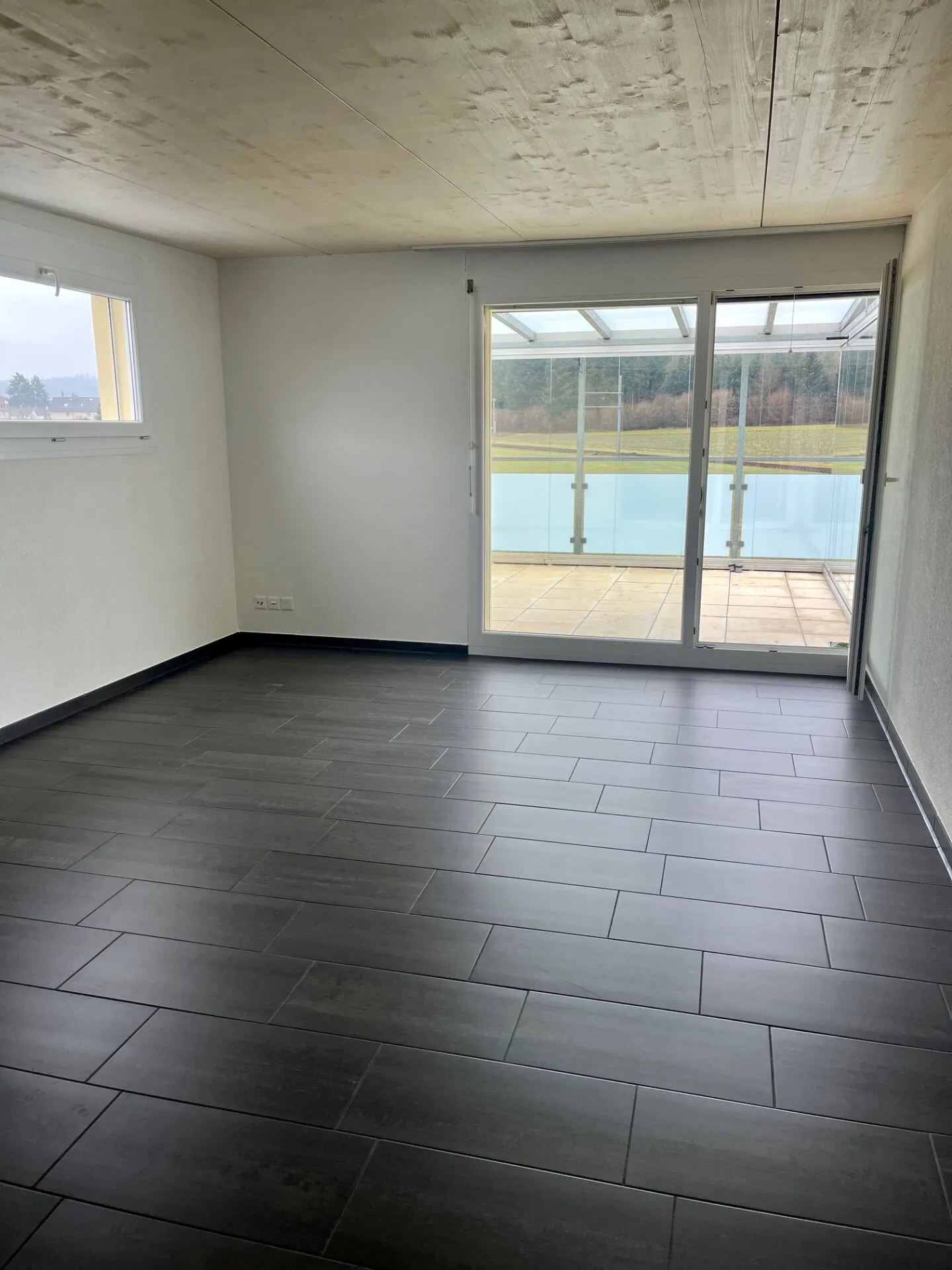 Charmante Wohnung mit Terrasse - Foto 6 von 13