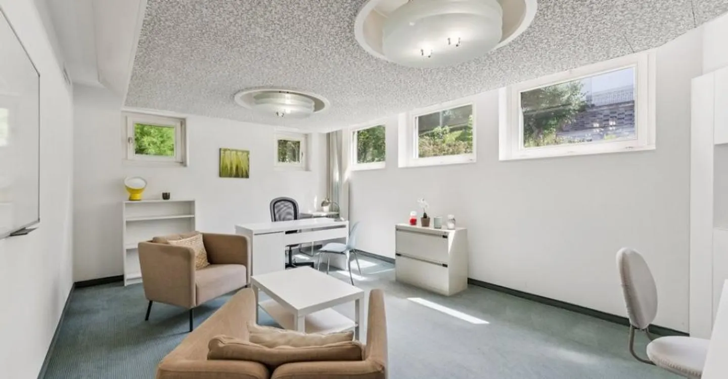 Magnificent office space in downtown Fribourg - Photo 2 of 10