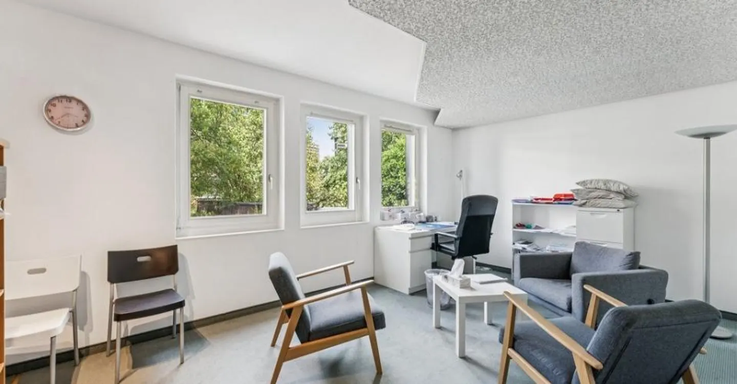 Magnificent office space in downtown Fribourg - Photo 3 of 10