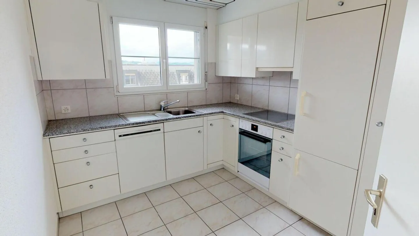 Appartamento affascinante di 4,5 stanze cerca inquilino - Foto 2 di 10