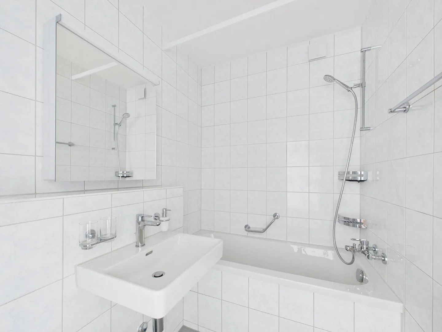 Appartement 3 pièces dans un emplacement calme dans le quartier de Liebefeld - Photo 3 sur 14
