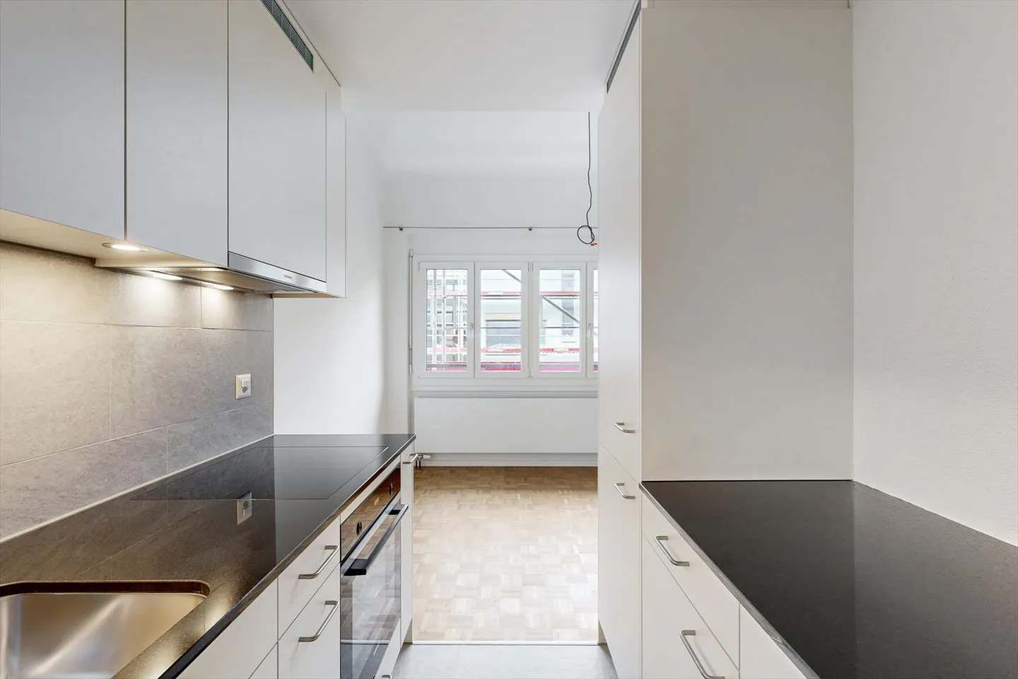 Attractive Maisonette Apartment - Photo 9 of 12