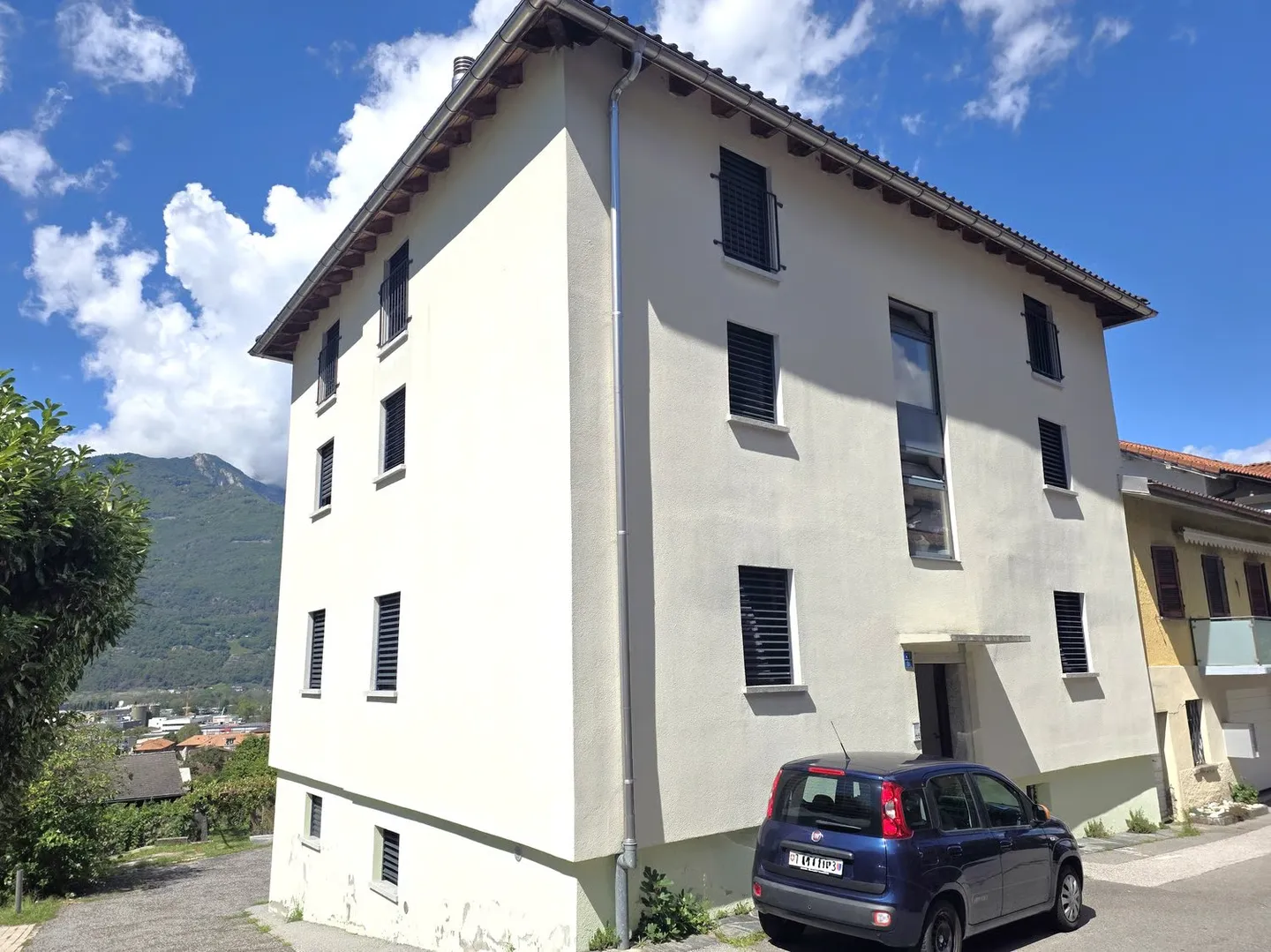 Palazzina con 4 appartamenti + casetta da riattare - Photo 6 sur 15