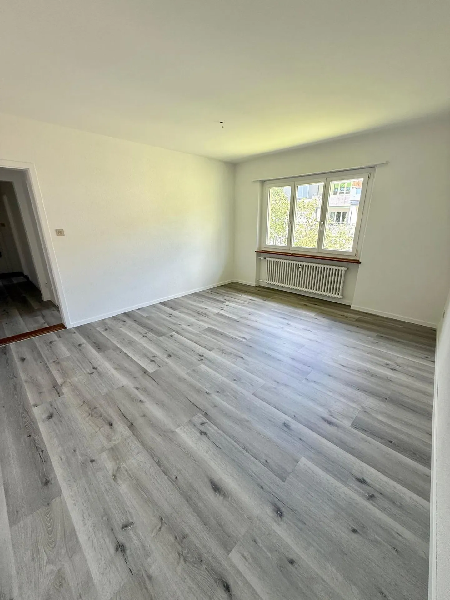 Modern 3-room apartment in Brügg - Photo 4 of 7