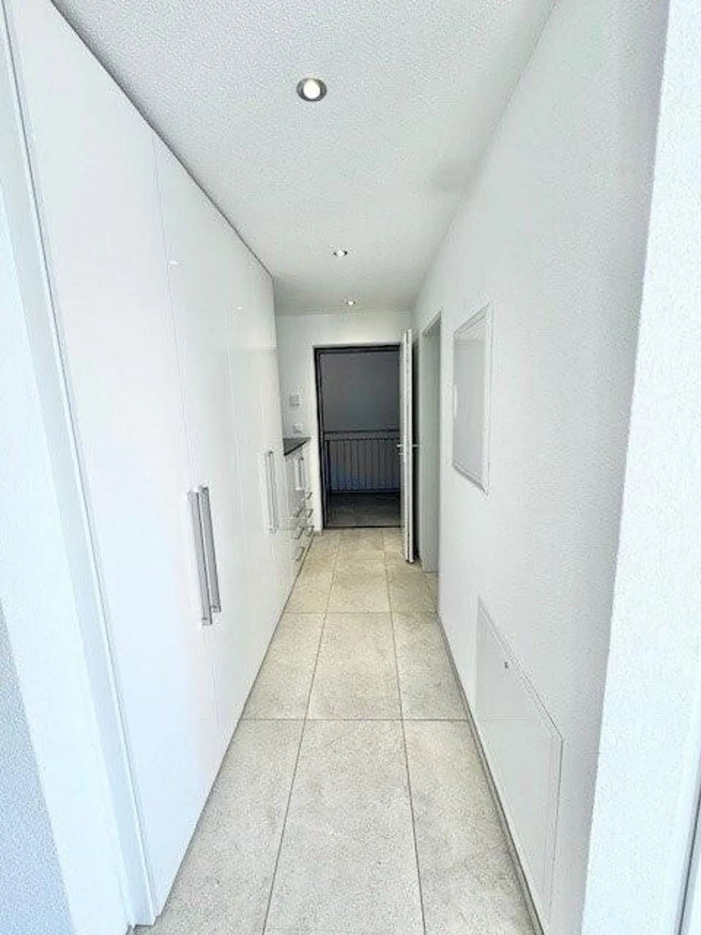 Appartamento moderno in una posizione tranquilla - Foto 7 di 8