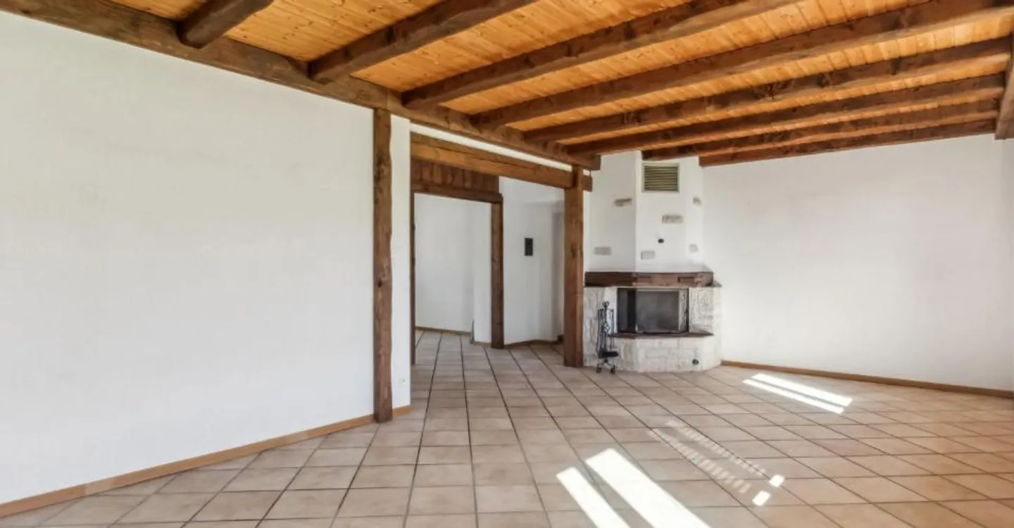 Appartement Charmant avec Vue - Photo 1 sur 6
