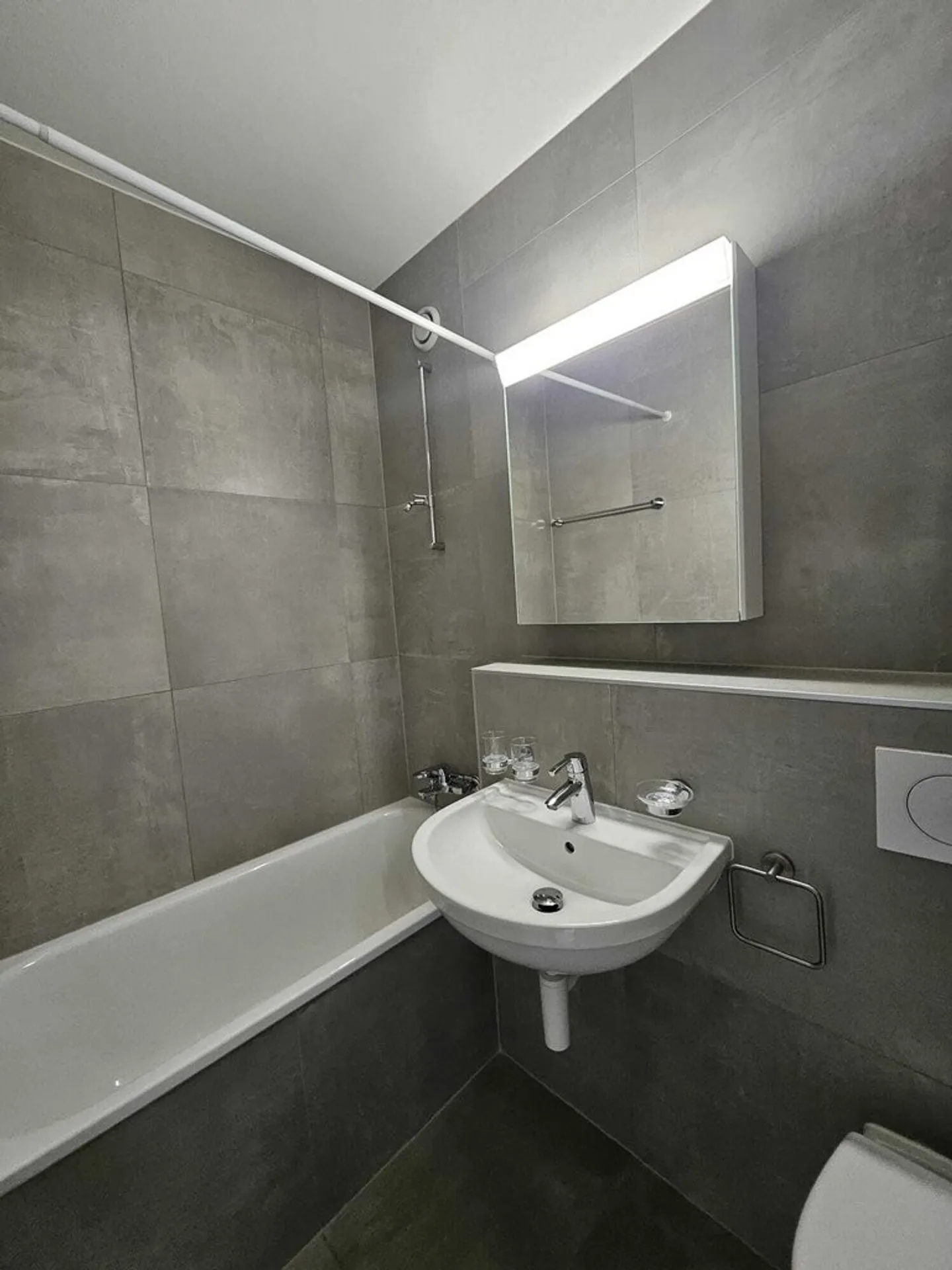 2-room apartment in Crissier - Photo 2 of 4