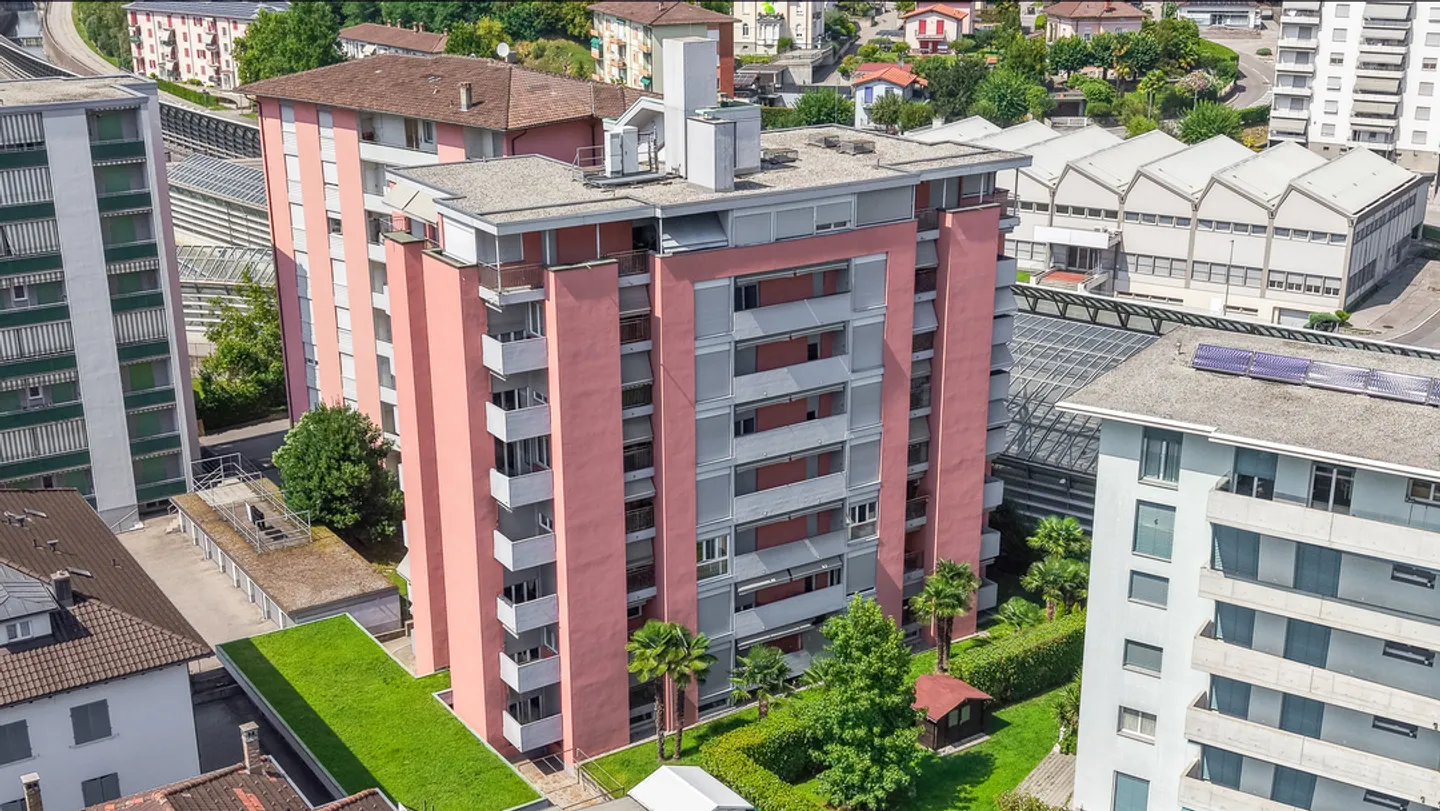Appartamento di 3,5 locali ristrutturato a Chiasso vicino alla stazione - Foto 2 di 8