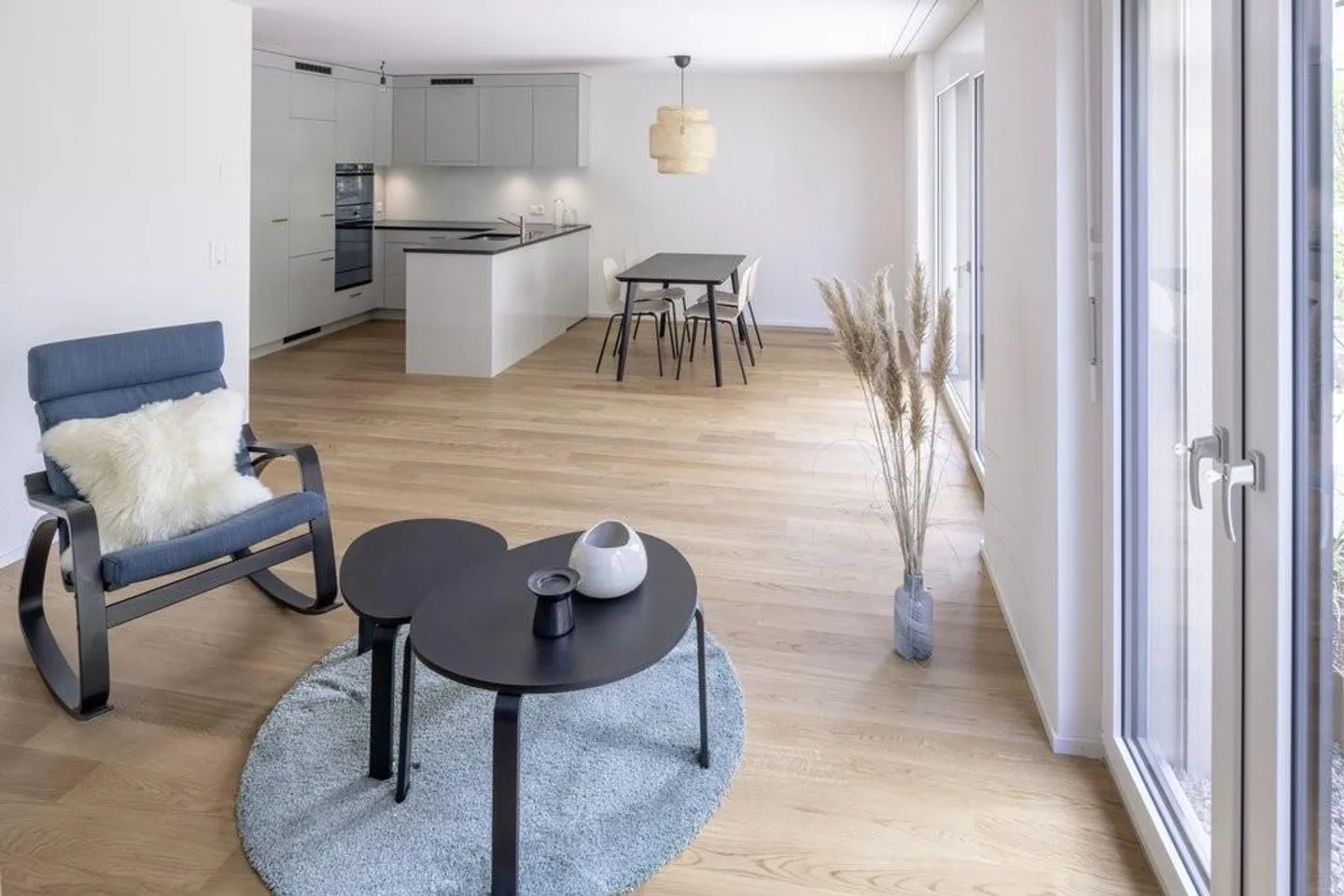 Moderne Wohnung mit Garten - Foto 3 von 7