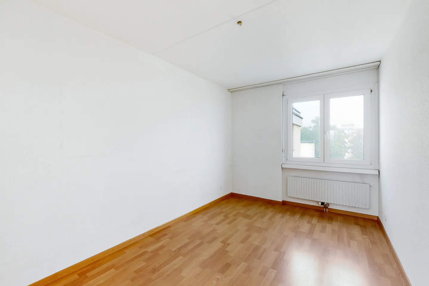 Bellissimo appartamento luminoso di 2,5 stanze! - Foto 3 di 4