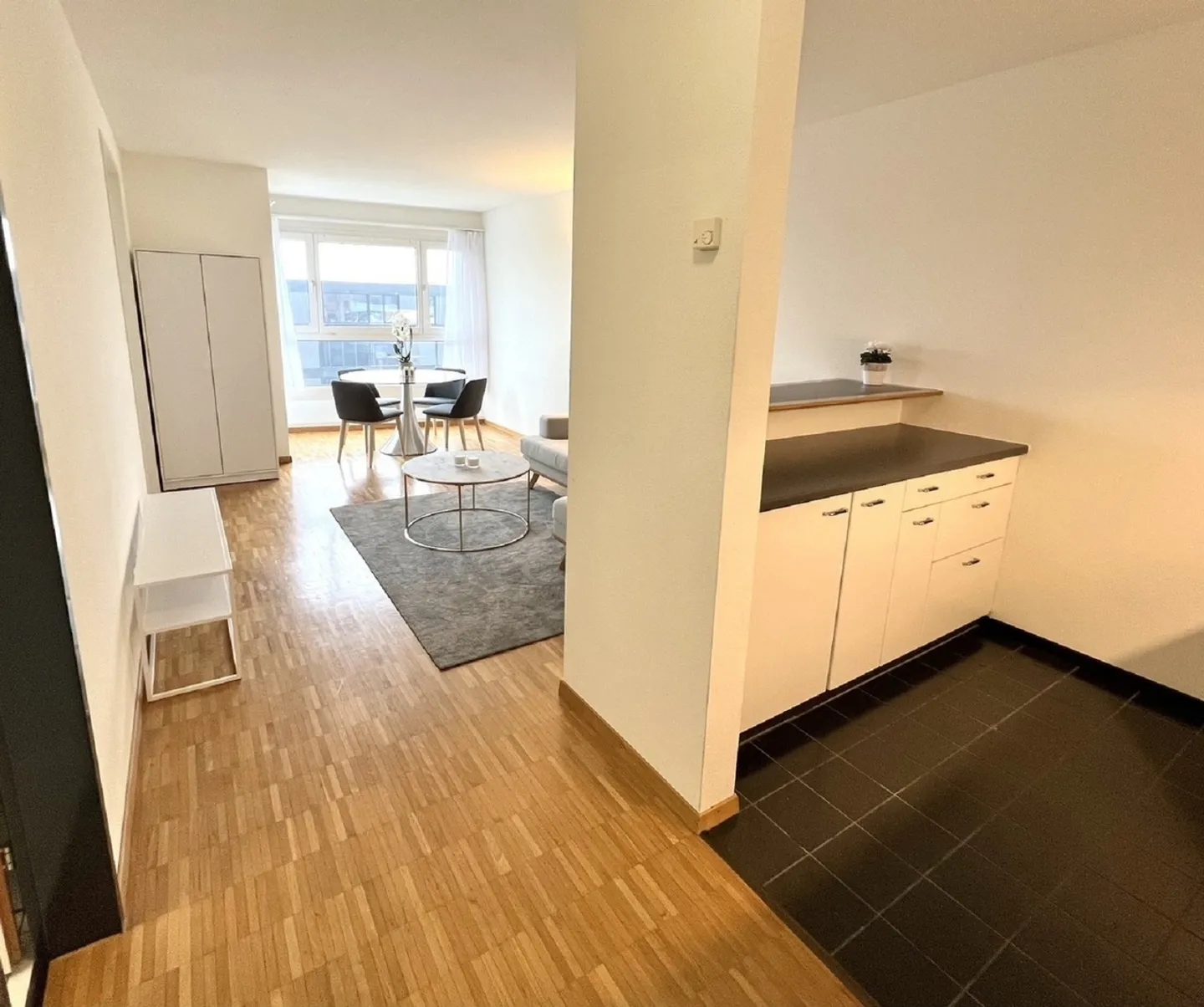 Appartement 2 pièces confortable dans un emplacement central à Zug - Photo 7 sur 7