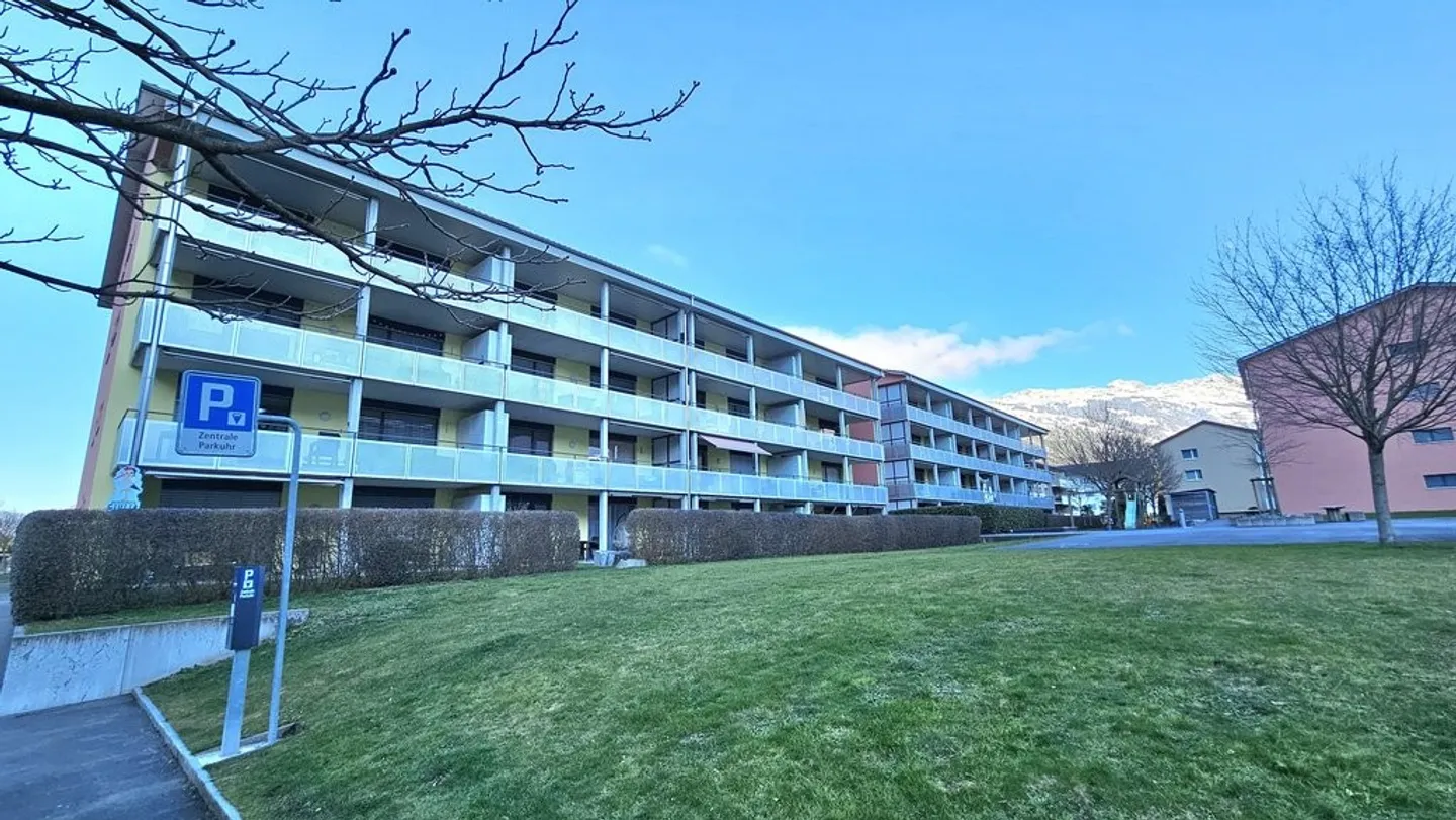 Charming 4.5-room apartment for rent in Altdorf! - Photo 2 of 7