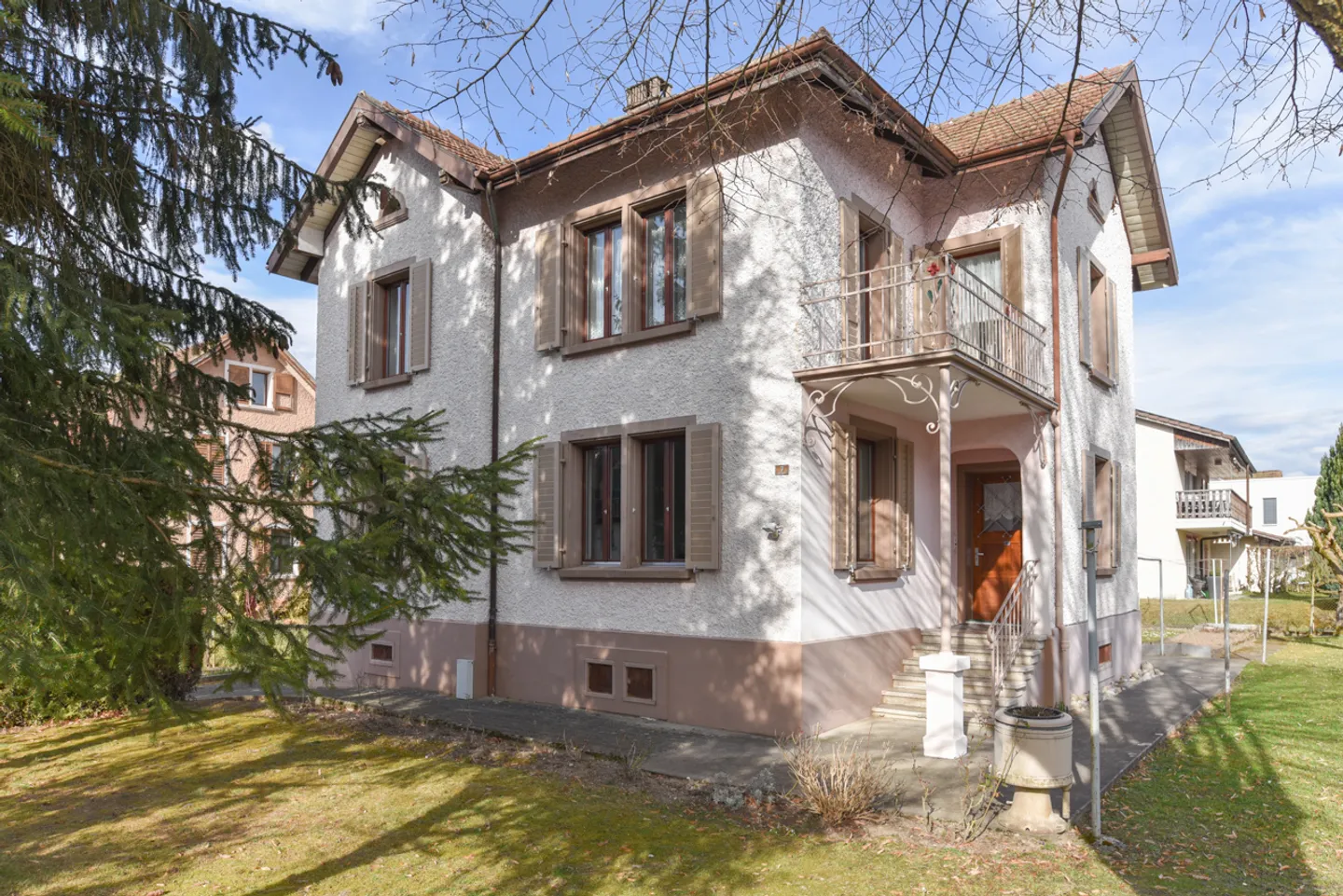 Investissement pour l'avenir ? Propriété dans un emplacement de choix - Photo 2 sur 13