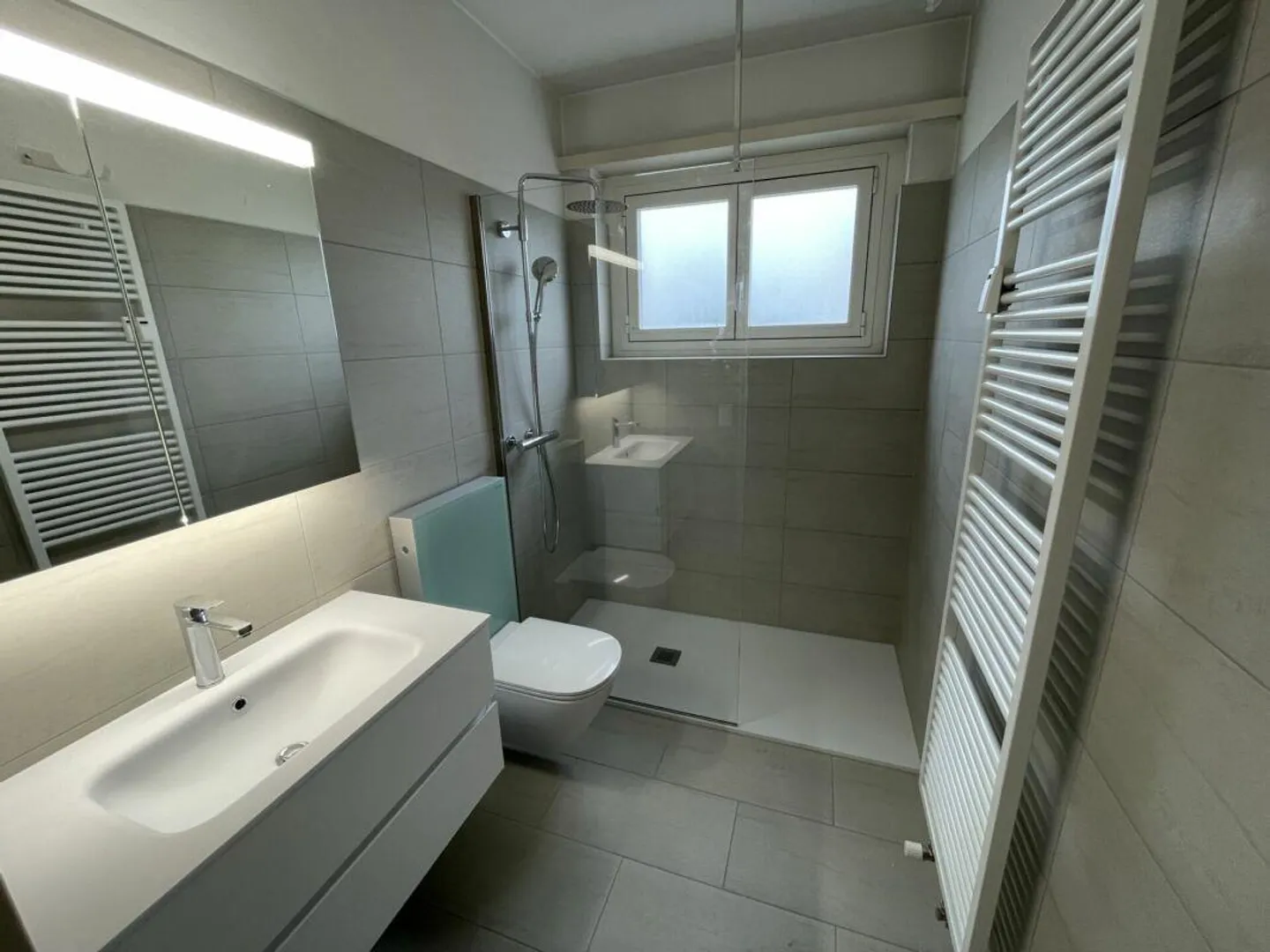 ASCONA - 3 1/2 Room Apartment, Ideal Location between Piazza and Lido Golf Course - Photo 3 of 10