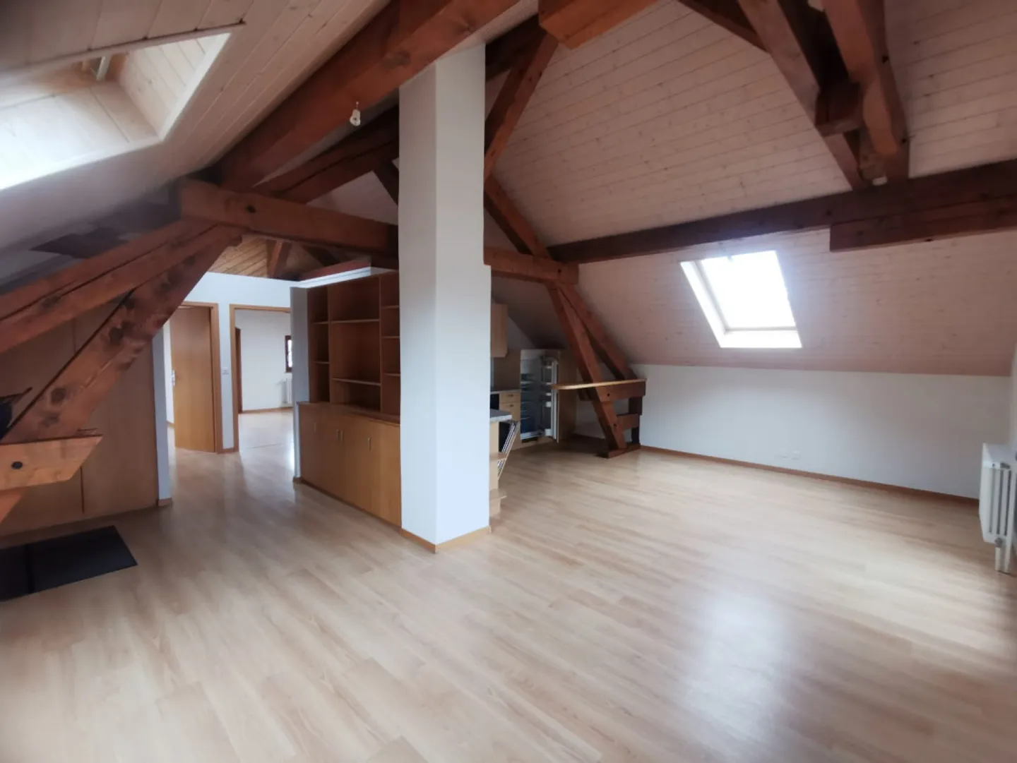 3.5 Room Apartment - Photo 4 of 7