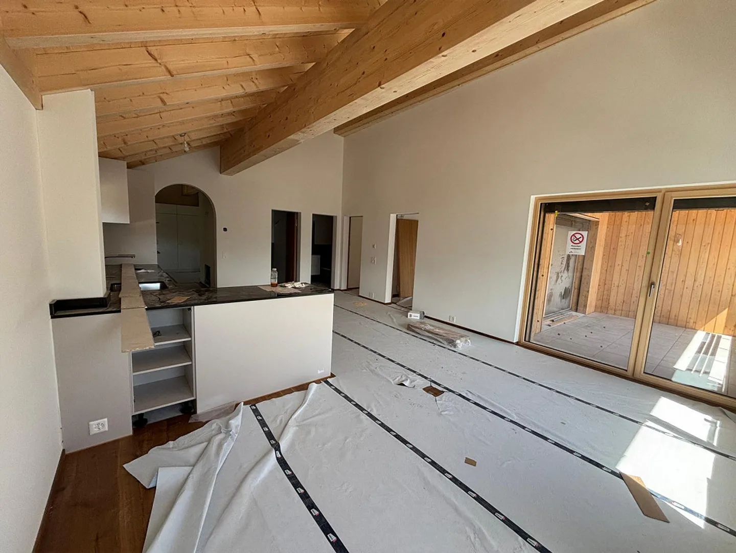 Bellissimo appartamento per le vacanze in mansarda di 3,5 stanze - Foto 4 di 13