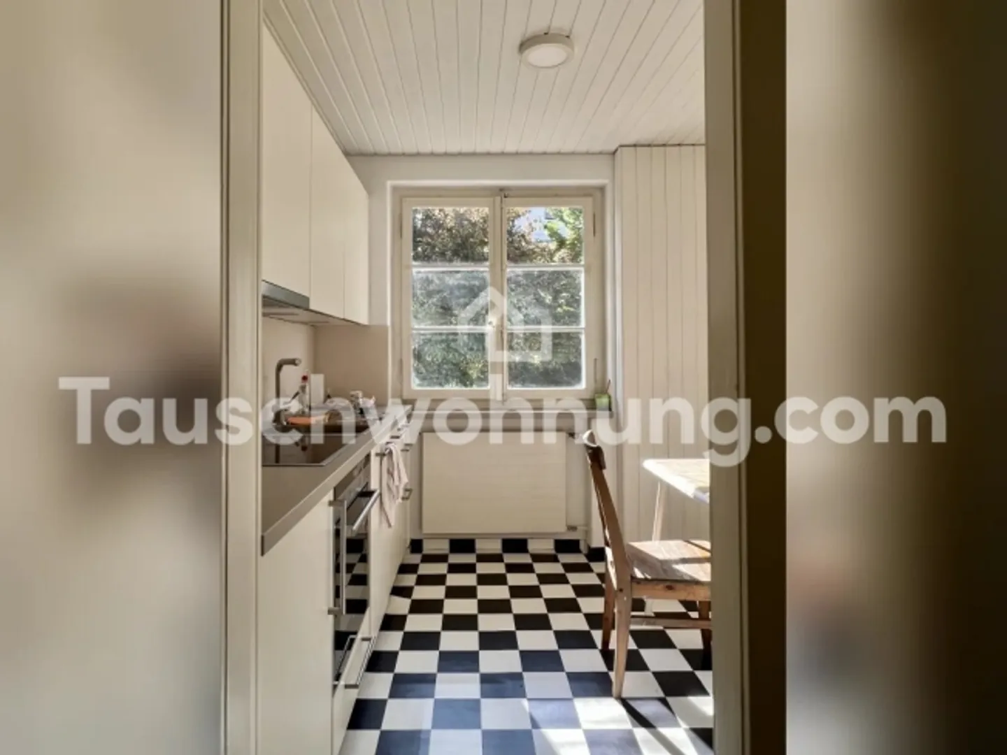[APPARTAMENTO IN SCAMBIO] 1,5 locali Wiedikon-edificio storico contro appartamento 2,5+ locali - Foto 1 di 9