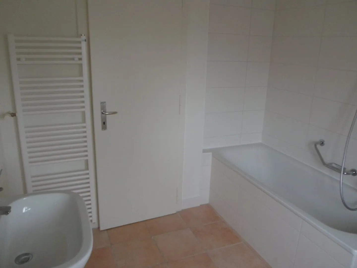 Appartamento 4 locali - Luminoso e idealmente situato - Foto 5 di 11