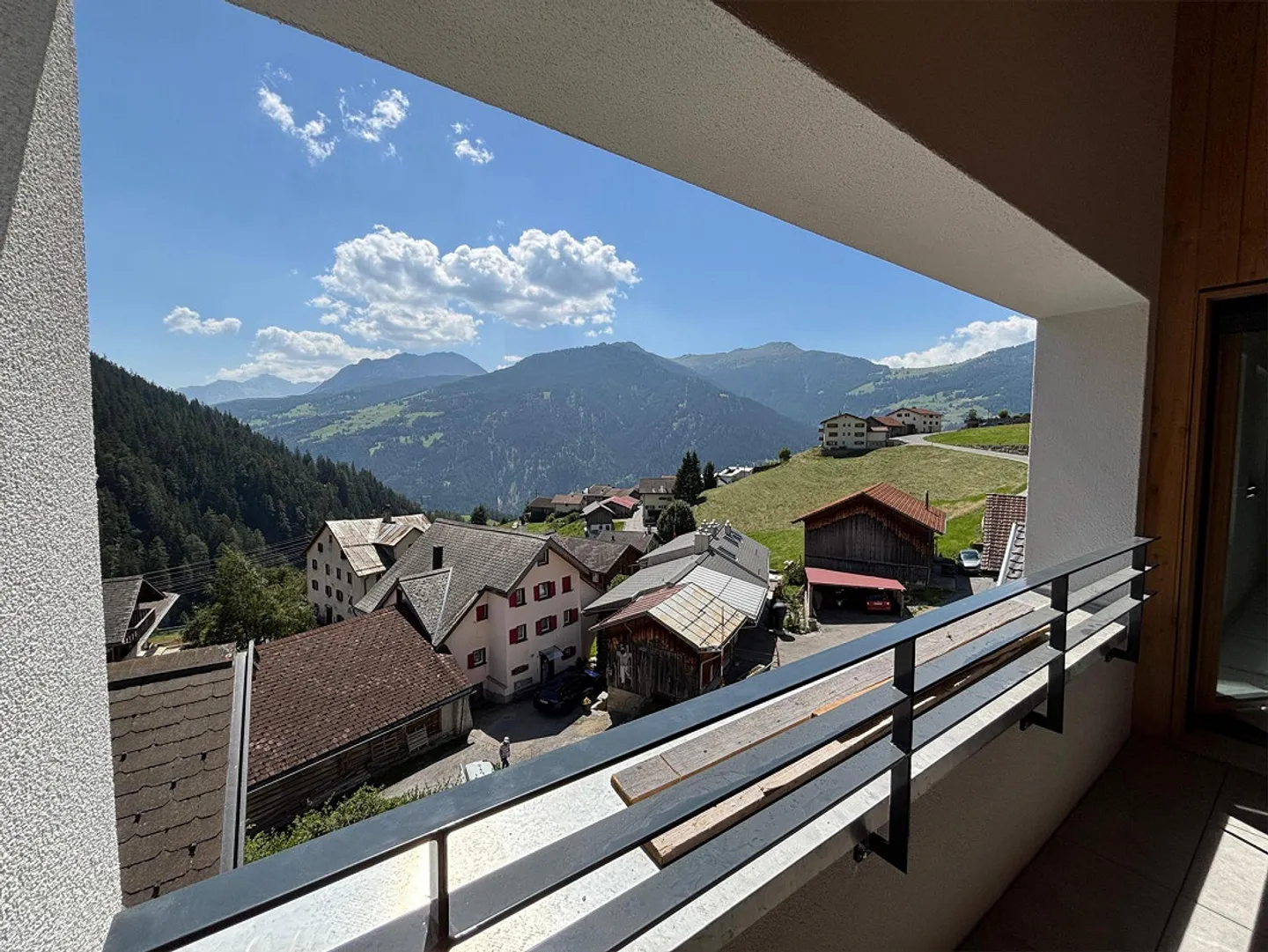Bellissimo appartamento per le vacanze in mansarda di 3,5 stanze - Foto 7 di 13