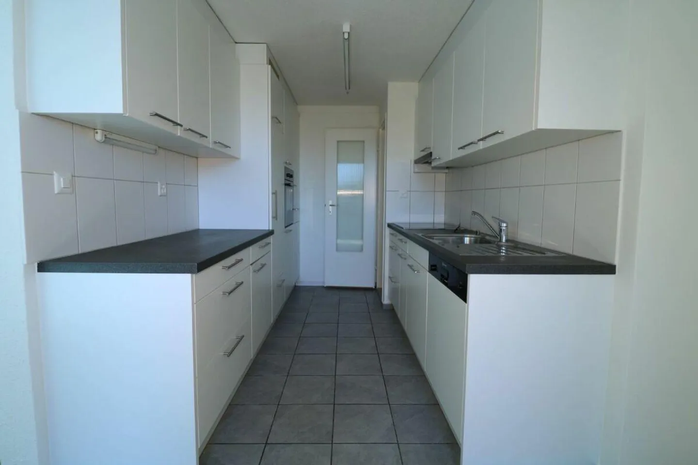 Bright apartment in a great location - Photo 2 of 9