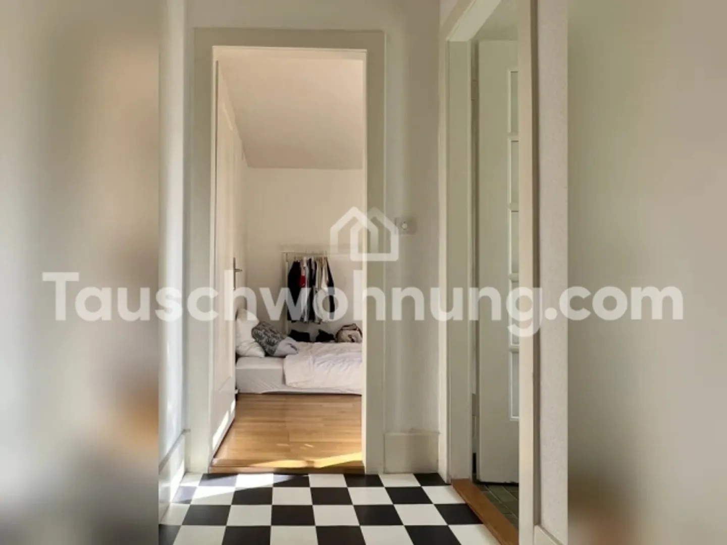 [APPARTAMENTO IN SCAMBIO] 1,5 locali Wiedikon-edificio storico contro appartamento 2,5+ locali - Foto 4 di 9