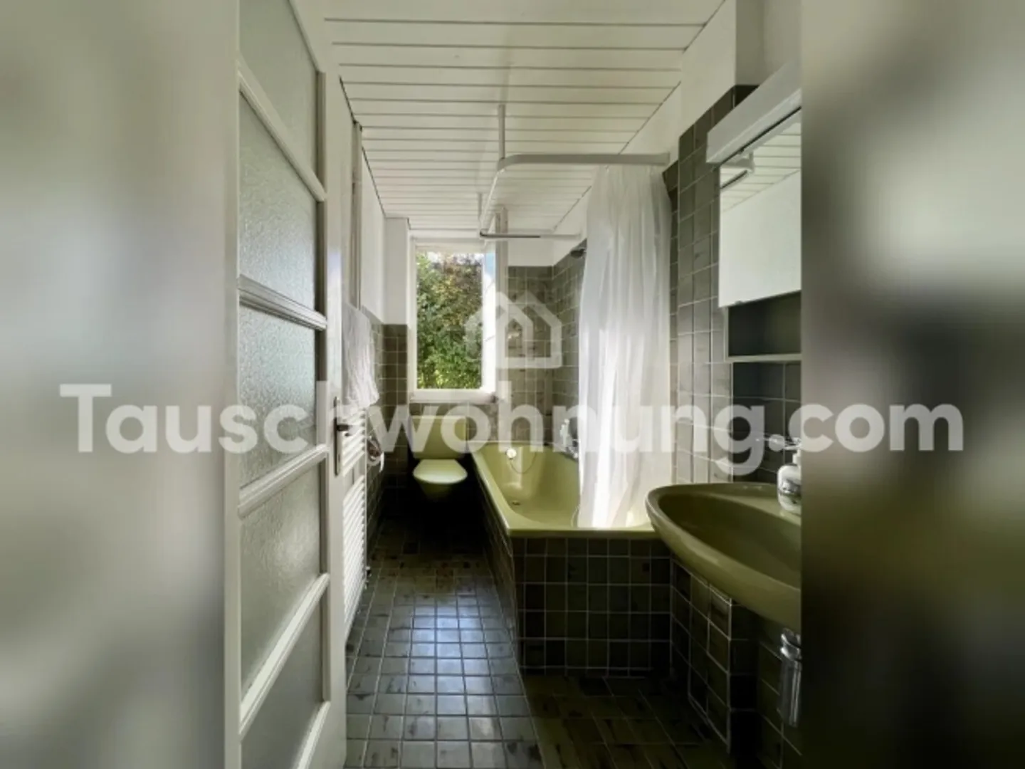 [APPARTAMENTO IN SCAMBIO] 1,5 locali Wiedikon-edificio storico contro appartamento 2,5+ locali - Foto 5 di 9