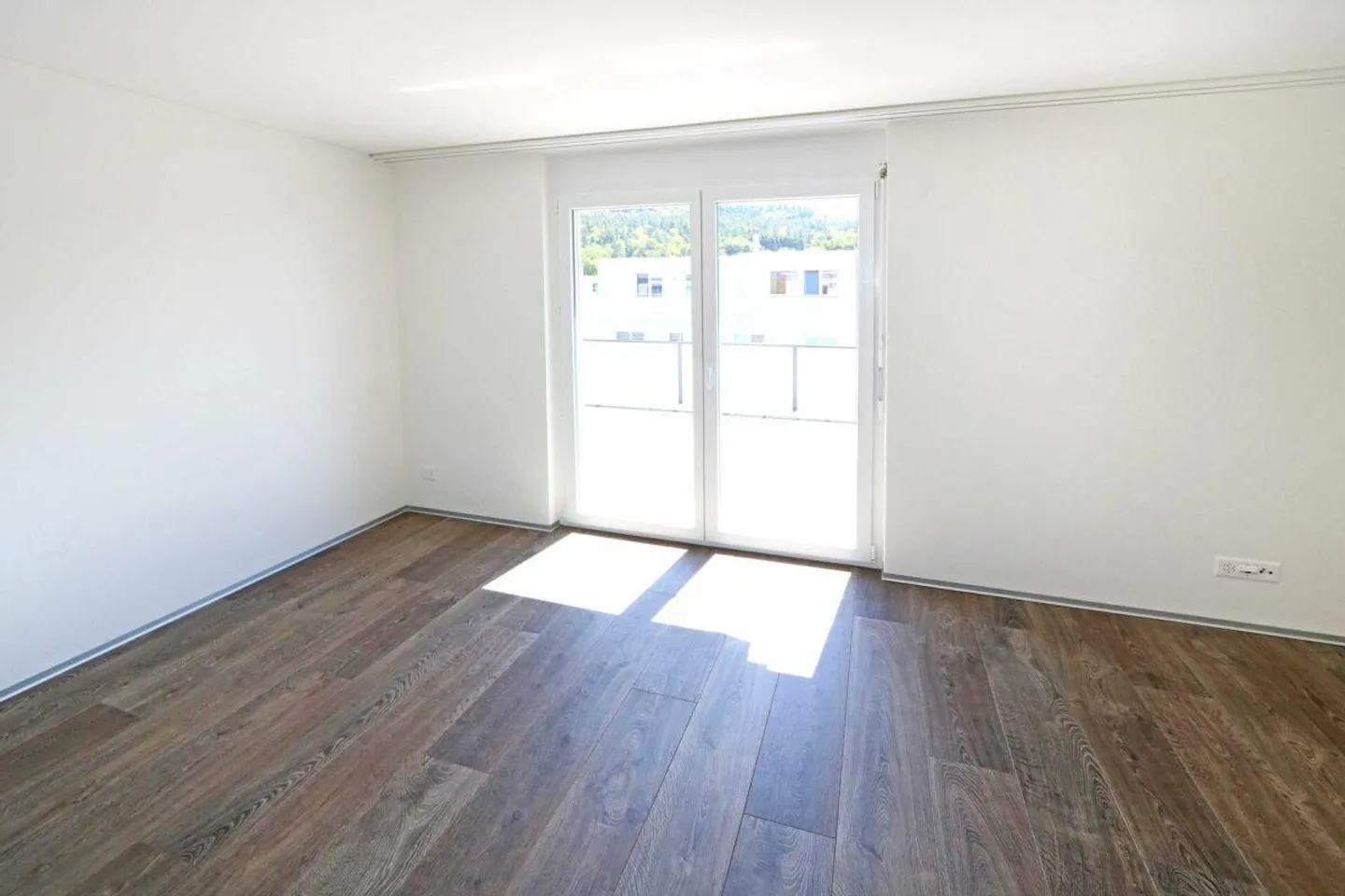 Vous cherchez un appartement familial parfait dans la verdure ? - Alors vous êtes au bon endroit ! - Photo 3 sur 9