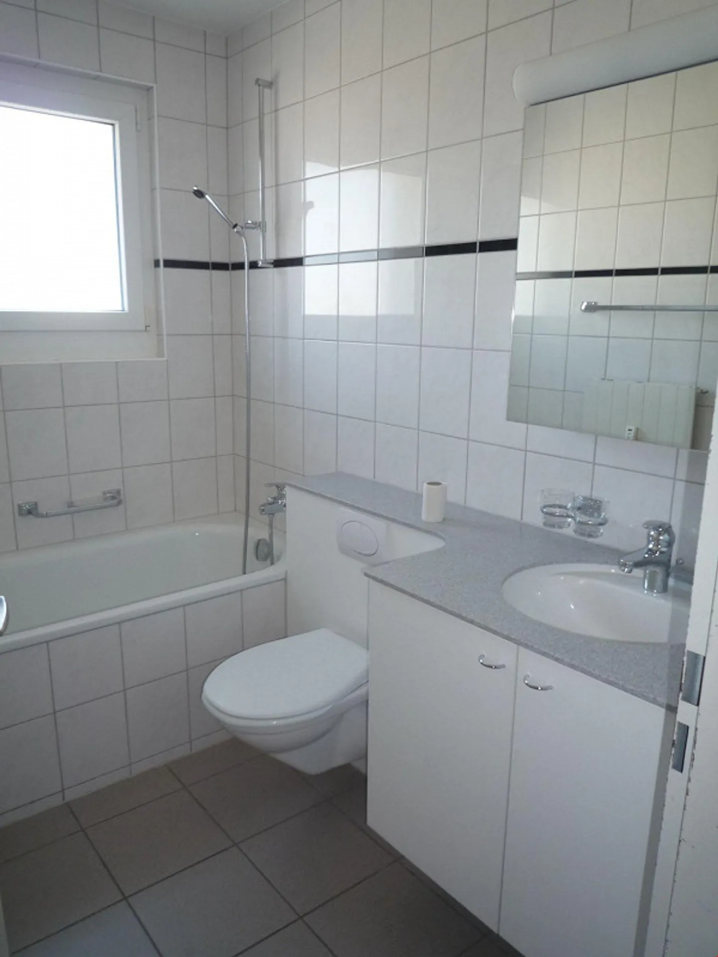 Appartamento 3.5 locali con due balconi a Langendorf - Foto 4 di 6