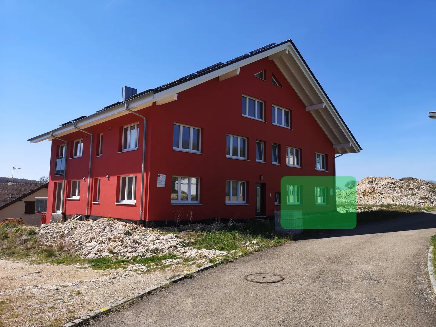 Magnificent 4.5-room apartment with terrace and veranda, 200m2 garden optional - Photo 3 of 24