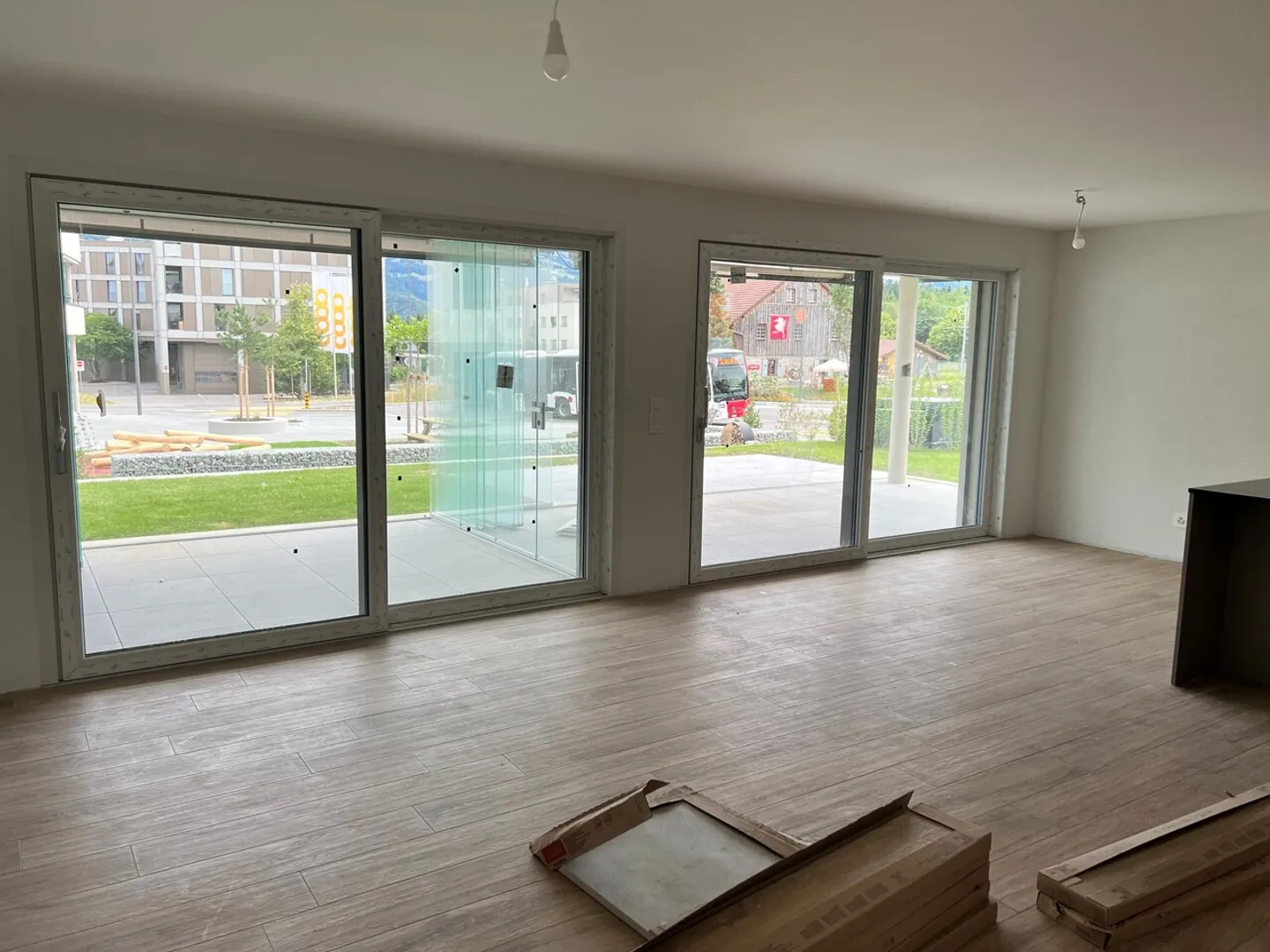 Elegante appartamento 4½ locali con giardino - Foto 7 di 18
