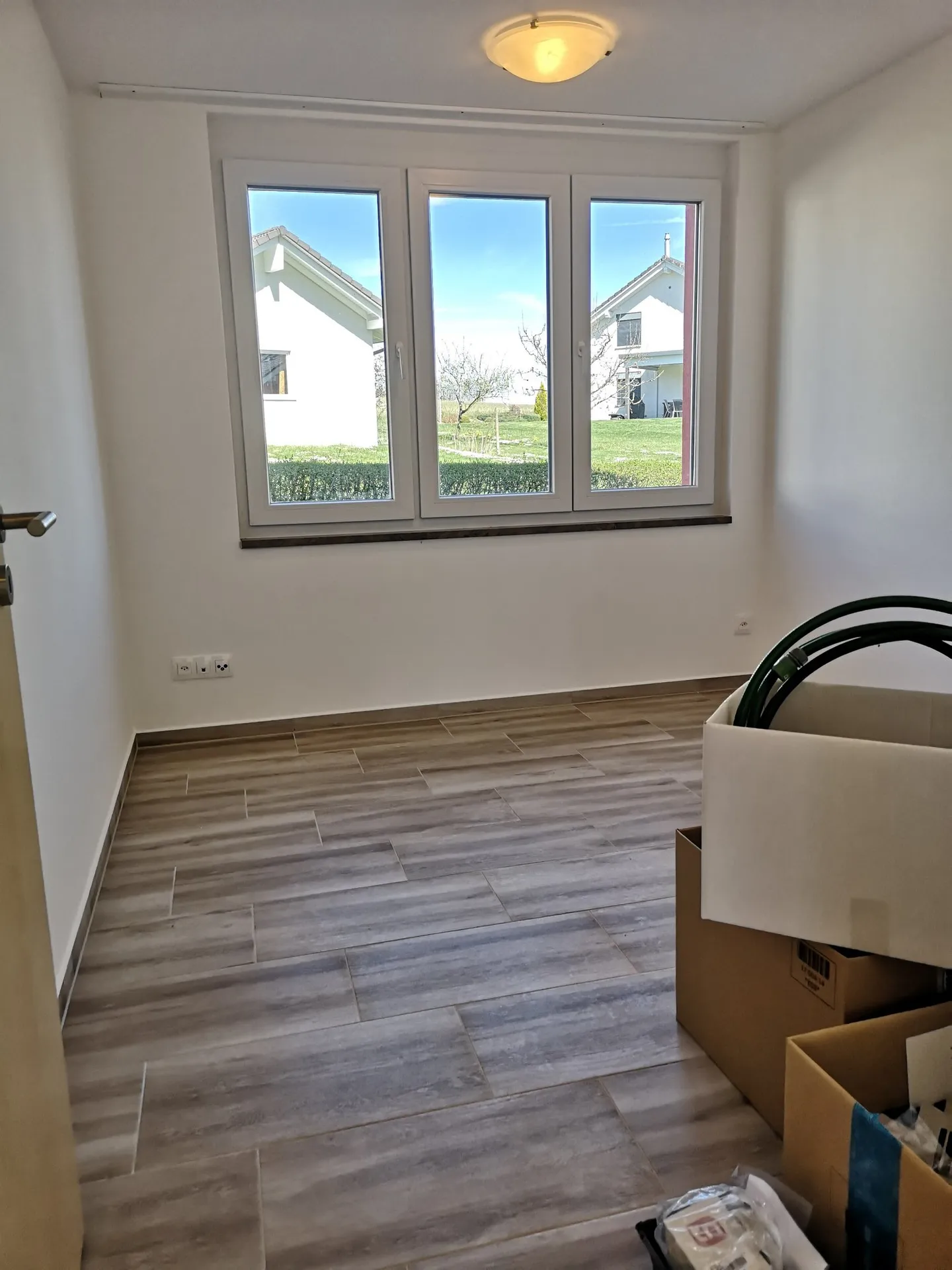 Magnificent 4.5-room apartment with terrace and veranda, 200m2 garden optional - Photo 6 of 24