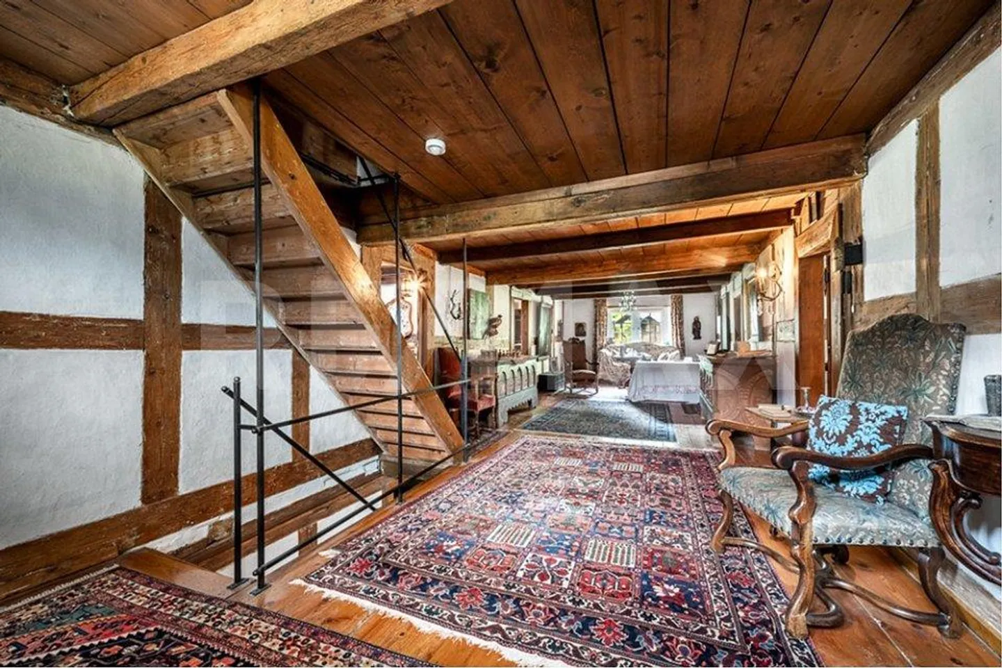 Historische Liegenschaft mit schönem Garten - Foto 2 di 5