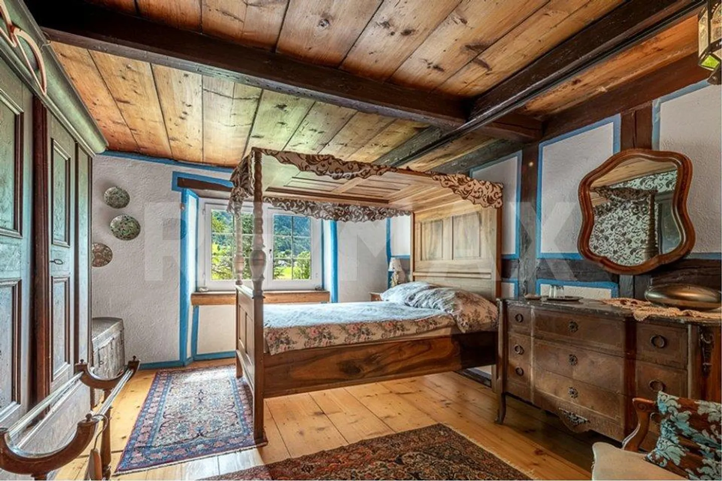 Historische Liegenschaft mit schönem Garten - Foto 3 di 5