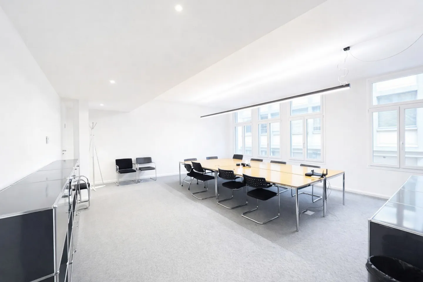 Prestigious office of 430m² in the heart of Lausanne. - Photo 4 of 10