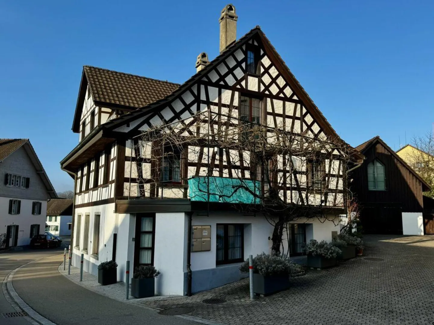 Appartement Charmant avec Terrasse - Photo 1 sur 10