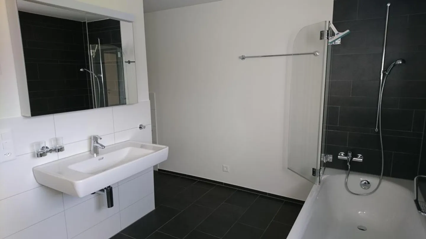 Living in the Wäni - Photo 6 of 8