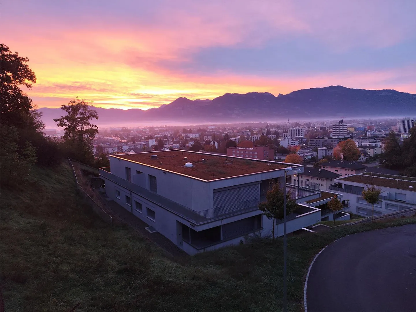 Modernes Apartment mit Aussicht - Foto 4 von 14