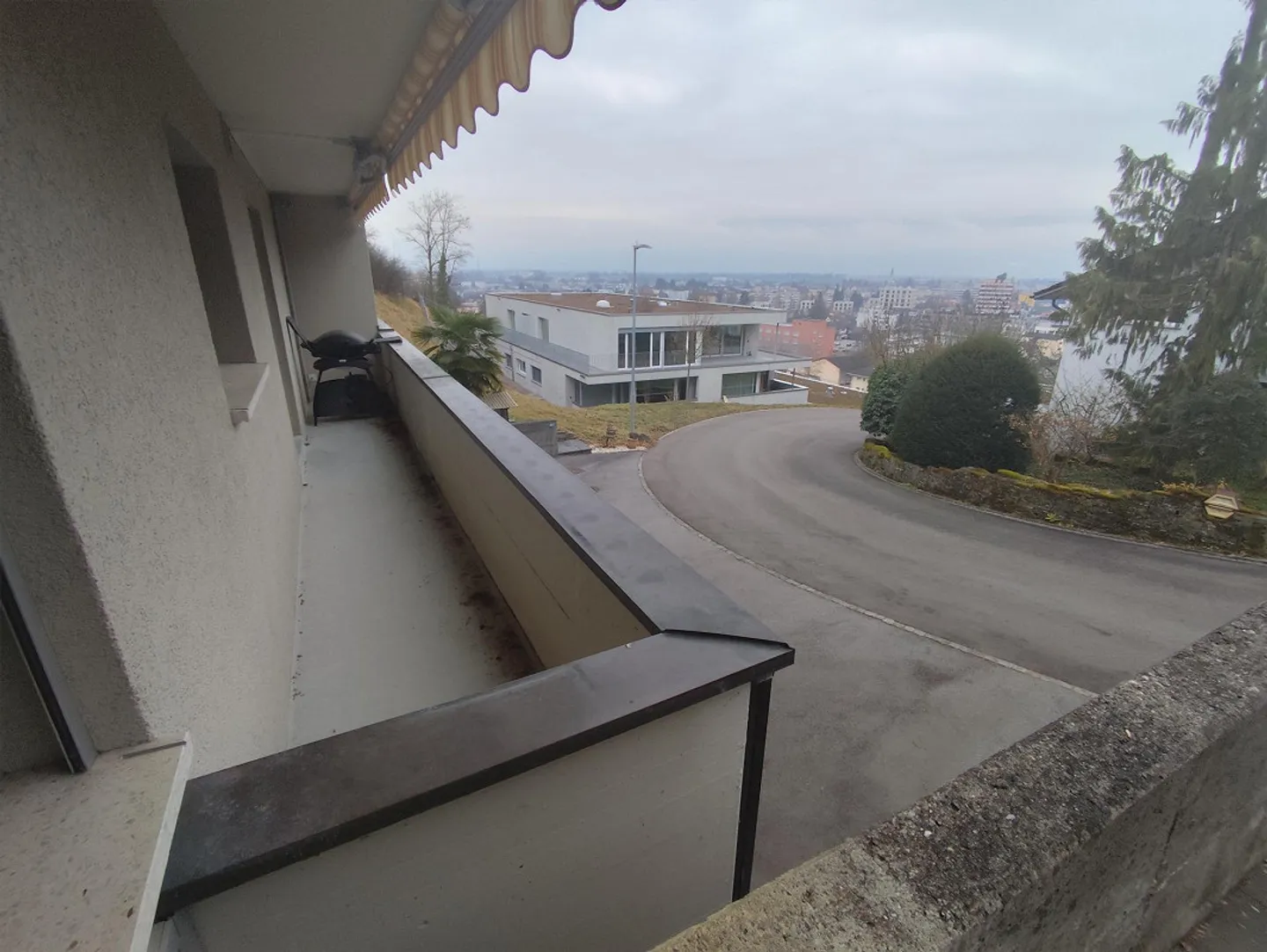 Modernes Apartment mit Aussicht - Foto 6 von 14