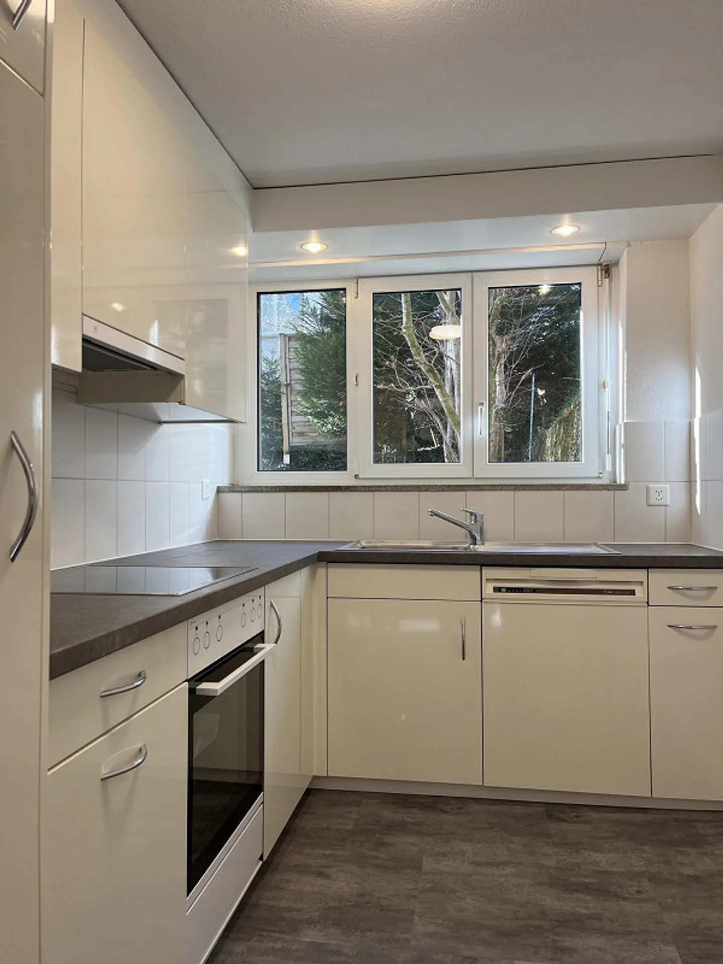 Appartamento giardino affascinante e soleggiato - Foto 8 di 11