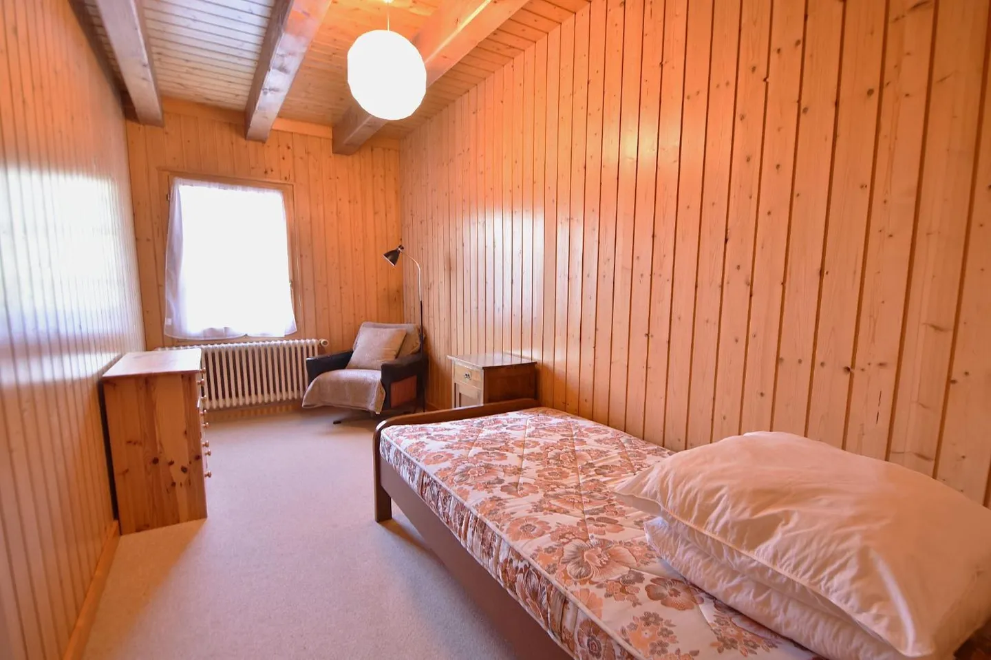 Furnished 3.5-room apartment - Photo 3 of 8